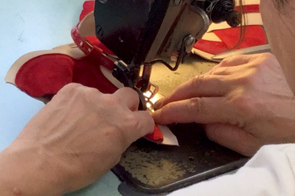SEWING（縫製）